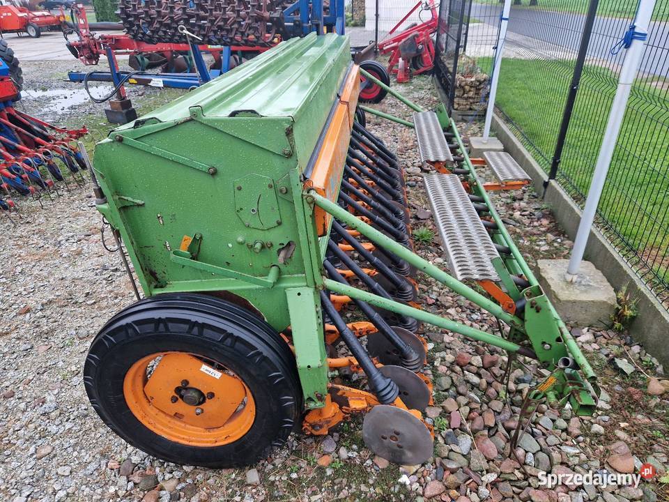 Siewnik AMAZONE D8 talerzowy 3m Osiek Mały