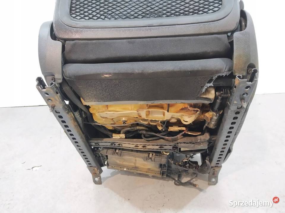 FOTELE PRAWY PASAŻERA AMG ELEKTRYCZNY GRZANY Fotele i kanapy