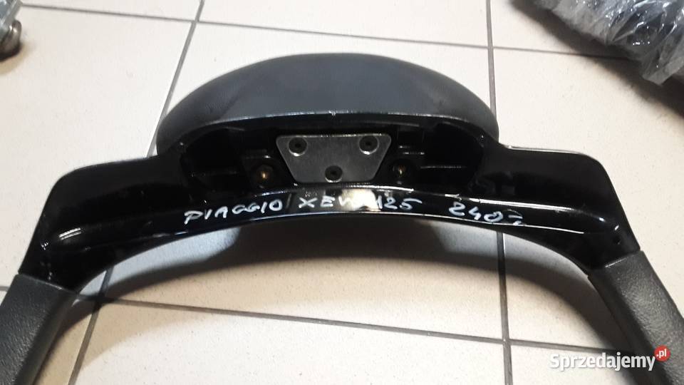 Oparcie Piaggio Xevo 125 Jawiszowice