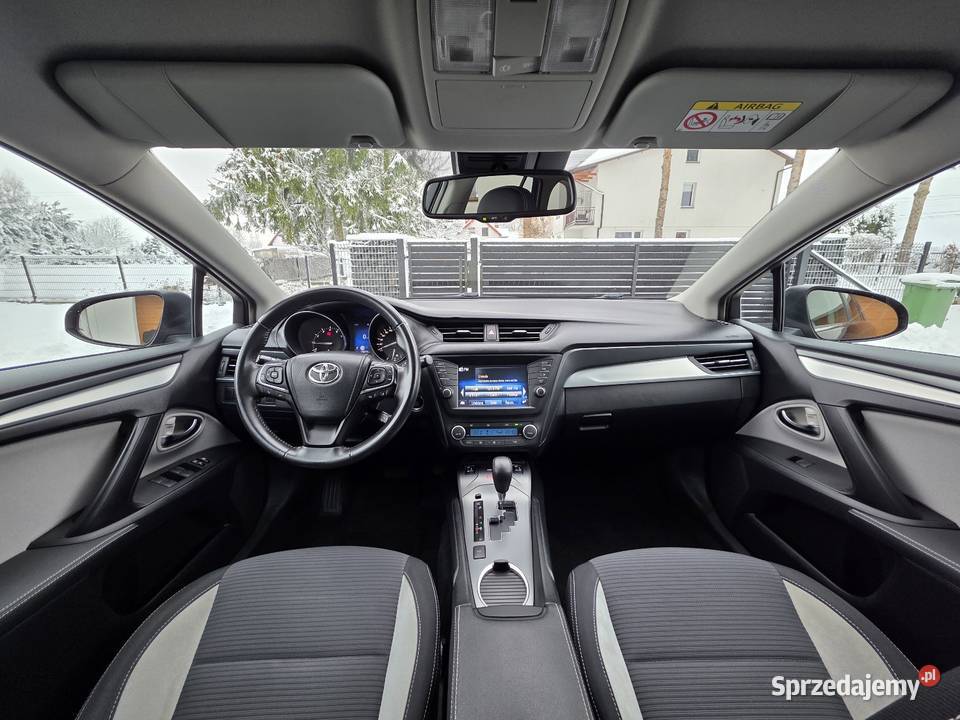 Toyota Avensis 18 Valvematic automat sran światła do jazdy dziennej Avensis Niedomice