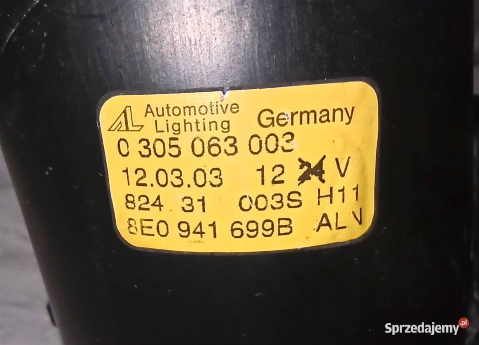 Audi A4 halogen przeciwmgielny używany żarówka sprzedam