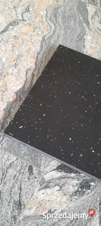 Konglomerat kwarcowy NEGRO LUCIENTE 60x30x12 mat Przemyśl