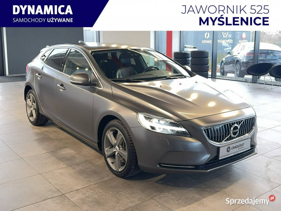 Volvo V40 Inscription 20 T5 245 automat 2018 r V40