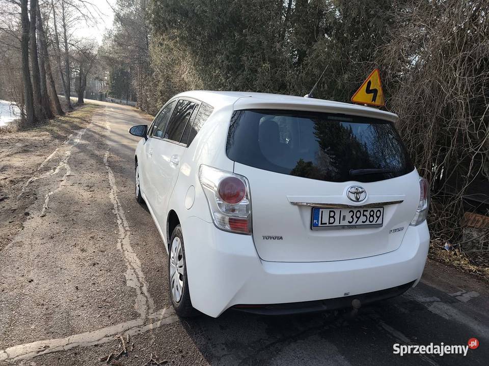 Sprzedam Toyotę Verso nieuszkodzony lubelskie Biała Podlaska sprzedam