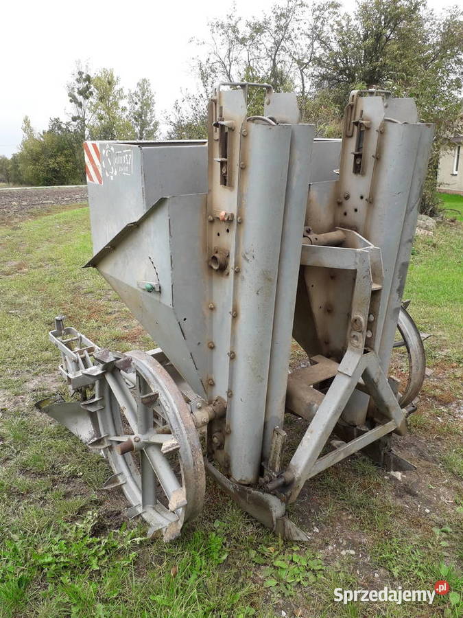 Sadzarka do ziemniaków Izbica sprzedam