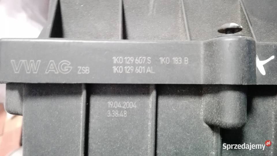 OBUDOWA FILTRA POWIETRZA AUDI A3 8P PASSAT 19TDI obudowy filtrów świętokrzyskie Kiełczyna