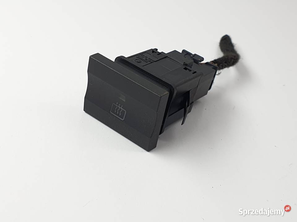 Przelacznik Podgrzewania Tylnej Szyby Skoda