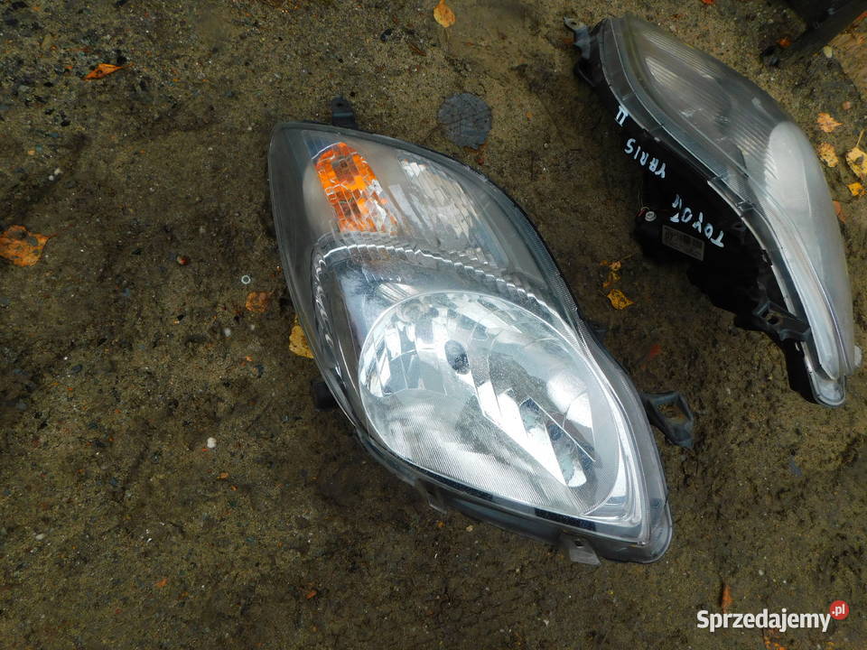 toyota yaris II lampa prawa WYSYŁKA Żory sprzedam