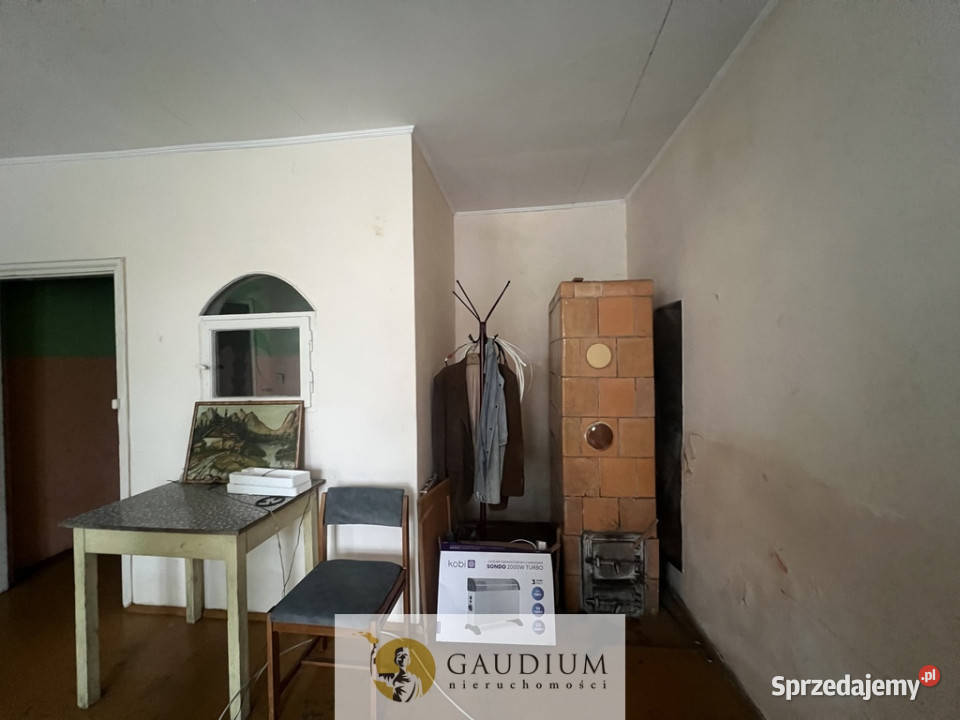 Kamienica w centrum Gniewu z ogródkiem i garażem utwardzona