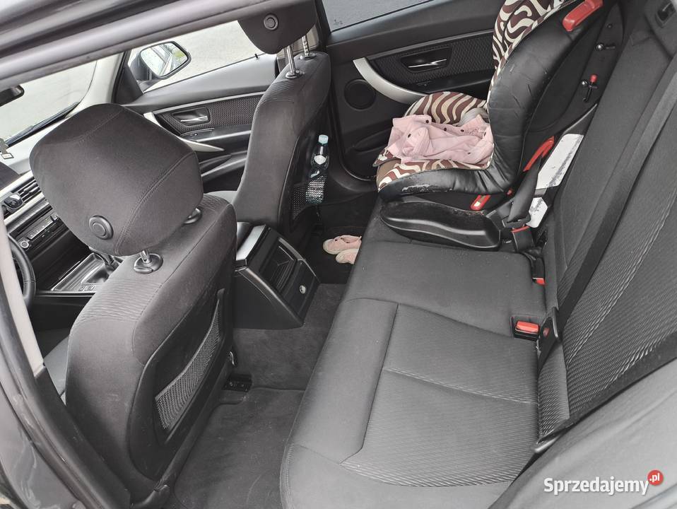 BMW F31 318d wymianie rozrządu bez wkladu welurowa tapicerka dolnośląskie Wiązów