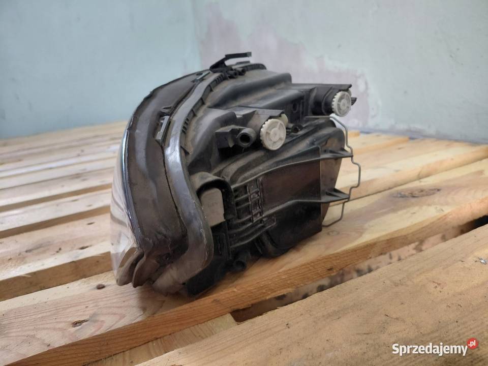 Lampa przednia lewa Audi A2 lewe Lampy przednie wielkopolskie Niemczyn