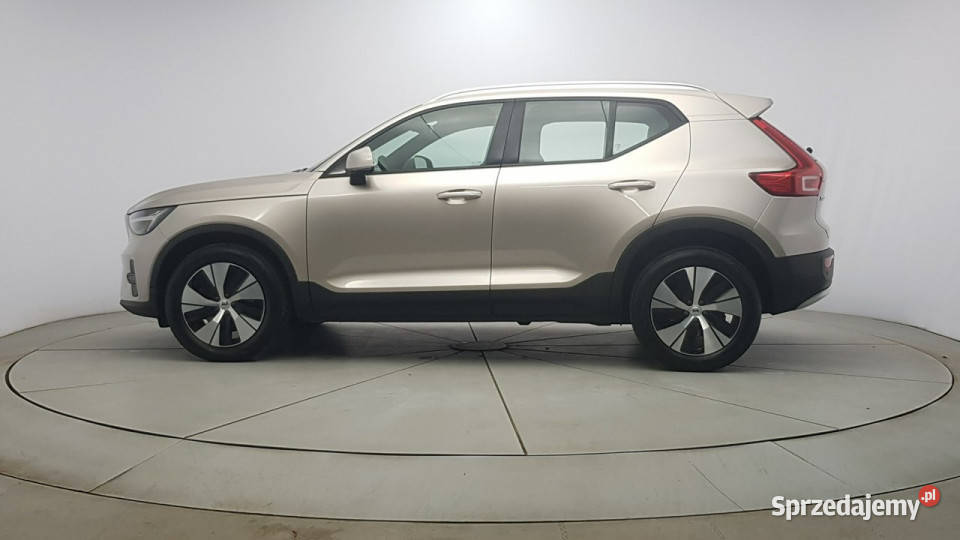 Volvo XC 40 B3 Core Z Polskiego Salonu Faktura Warszawa sprzedam