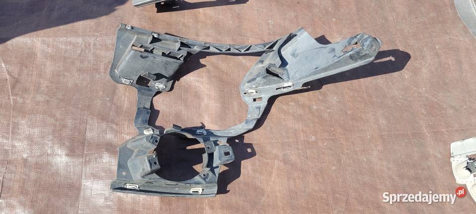 MOCOWANIE HALOGENU PRAWE LEWE MERCEDES B W245 śląskie Ruda Śląska