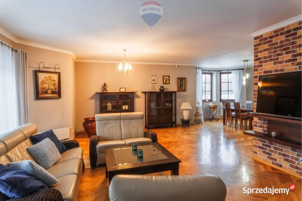 Luksusowy dom z basenem i sauną Frydrychowice