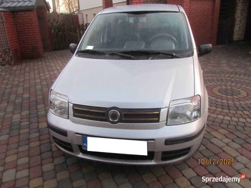 ładna sprawna i wyposażona Panda Łowicz