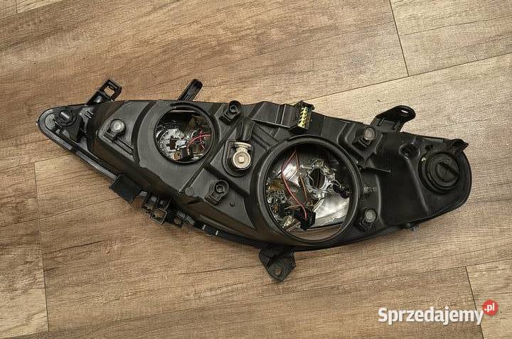 Peugeot 307 lampa przednia prawa