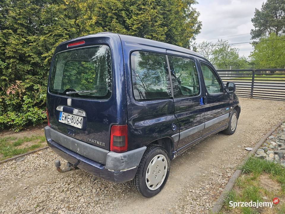 Peugeot partner 19d hak 5 osobowy Chotynin