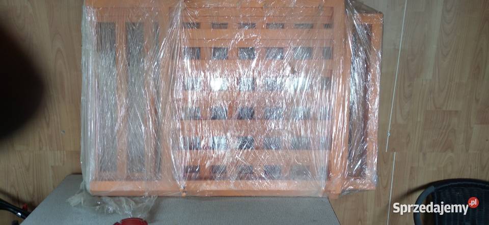 Sprzedam łóżeczko dziecięce z materacem