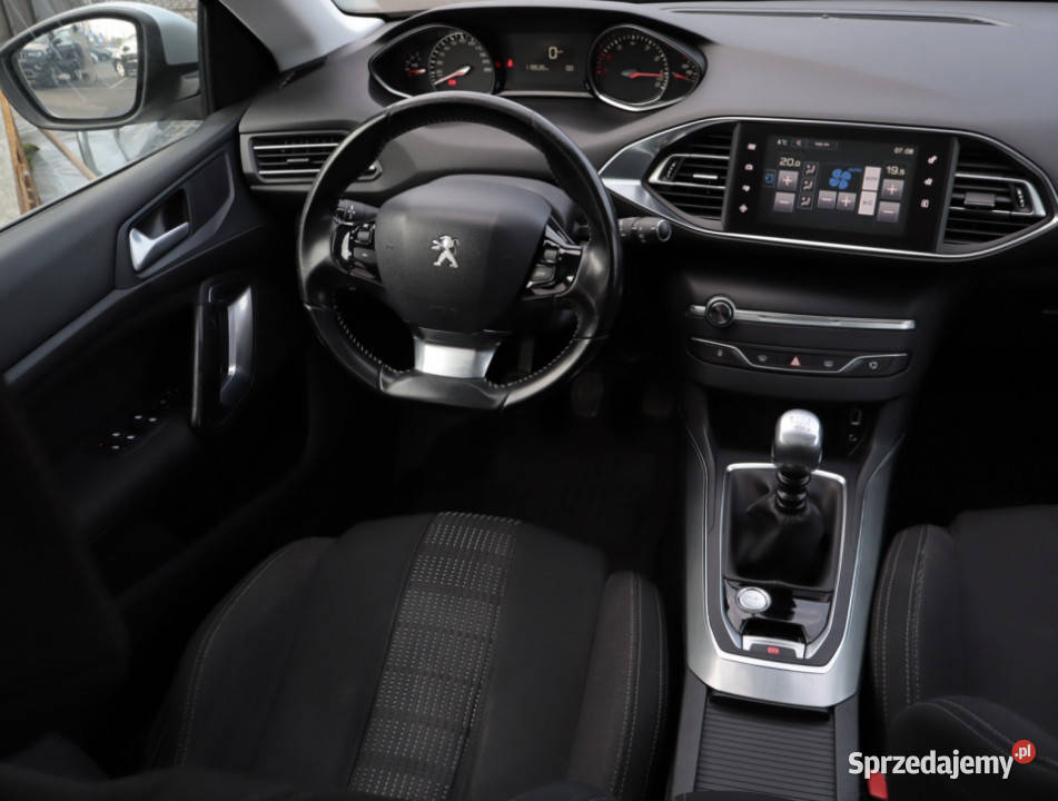 Peugeot 308 12 PureTech Lublin