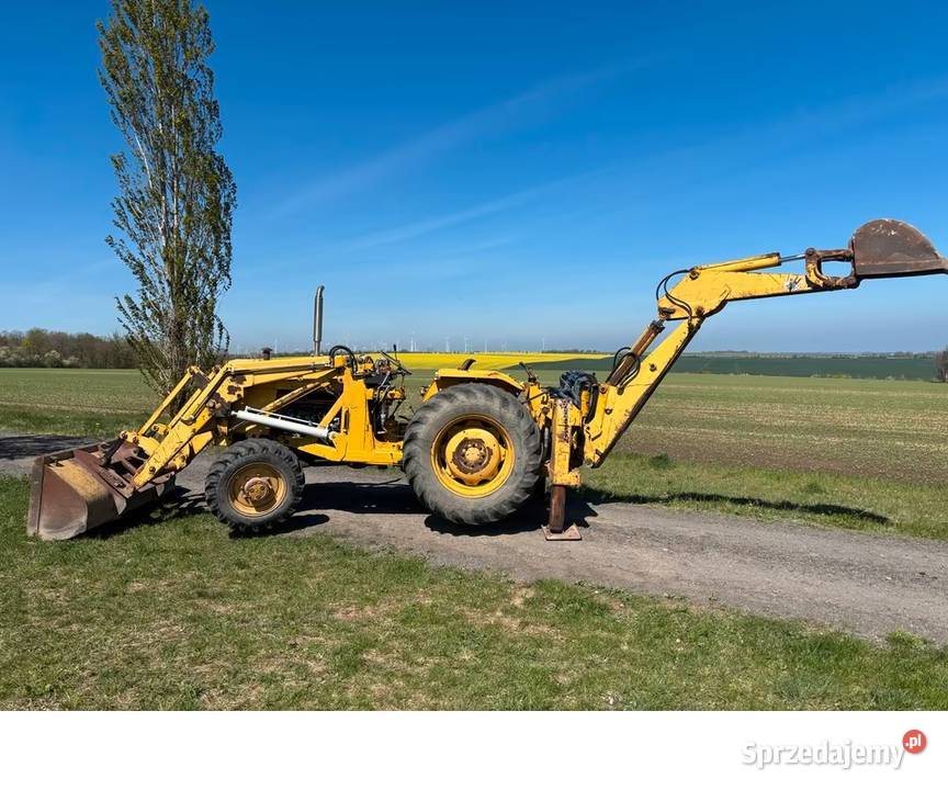 Koparko Ładowarka MF 50 R 4x4 sprzedam