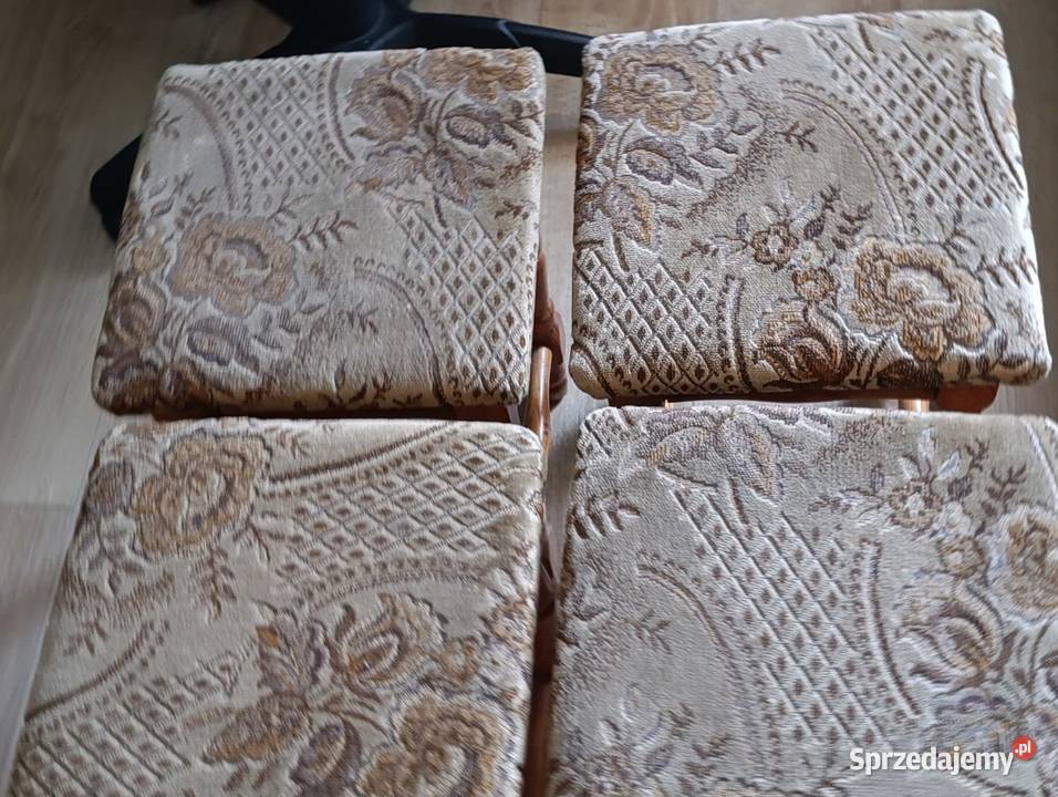 taboret taborety drewniane 4 sztuki komplet Stołki i taborety Poznań sprzedam