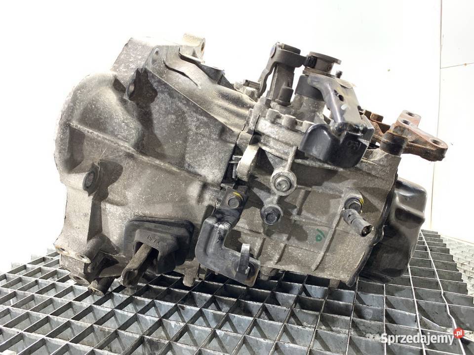 SKRZYNIA BIEGÓW KIA VENGA TJJ5 14 90