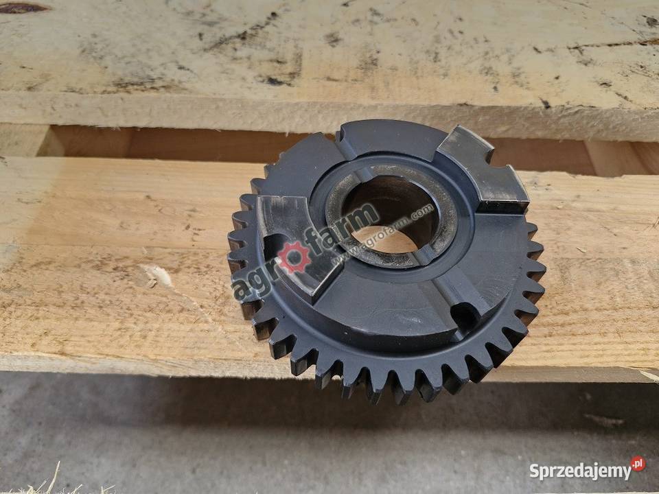 Koło zębate Holland T4020 TN55 TN70 TN85F Skrzynia biegów Byków