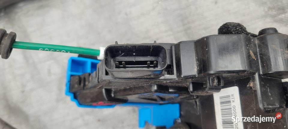 ZAMEK DRZWI PRAWY TYŁ HYUNDAI I30 II 81420A6000 Ruda Śląska