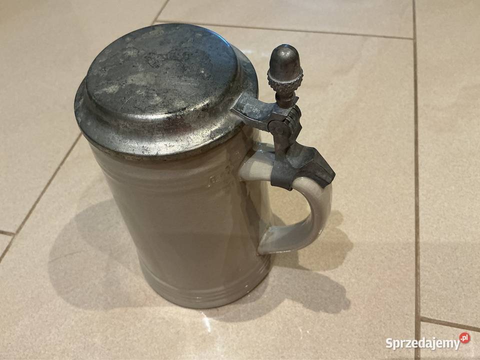 Kufel do Piwa Ceramiczny z Klapką poj 05 l Nowa Sól