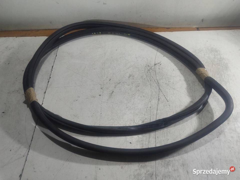 USZCZELKA DRZWI PRAWY PRZÓD HYUNDAI SANTA FE II osobowe