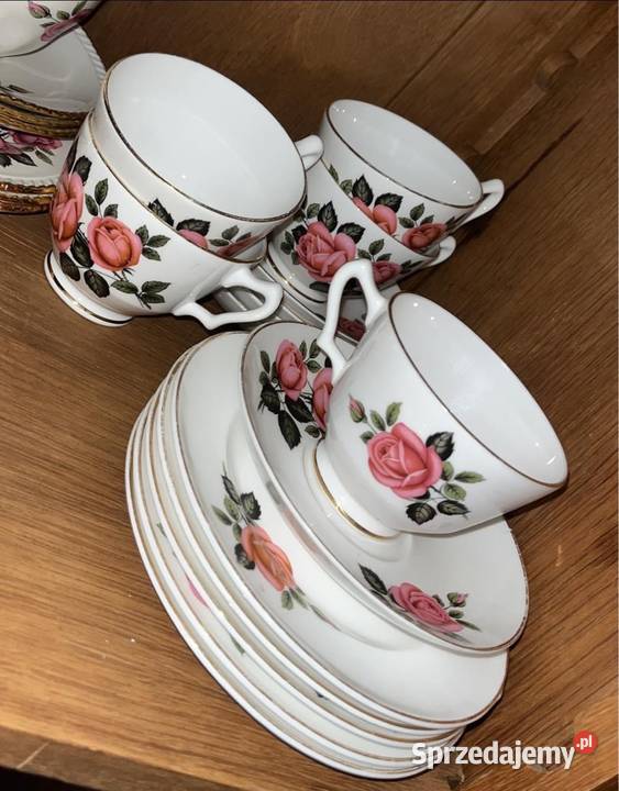 Śliczna filiżanka Z talerzykiem deserowym Pall sprzedam