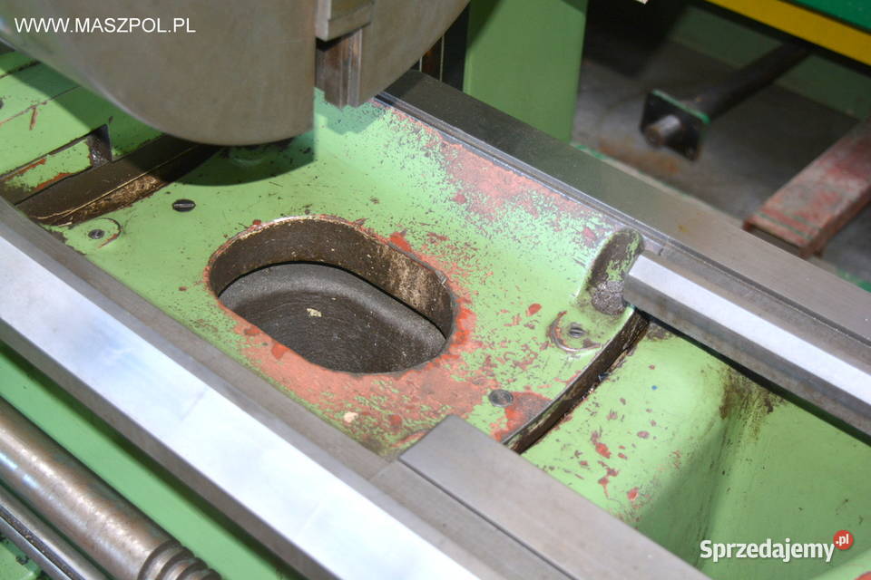 Tokarka uniwersalna TUJ 50 M x 1500 Zakłady