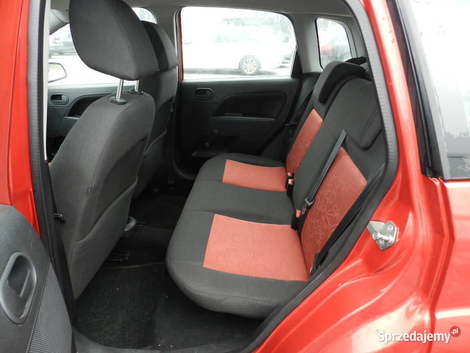Ford Fiesta 13i 5 drzwi klimatyzacja nieuszkodzony