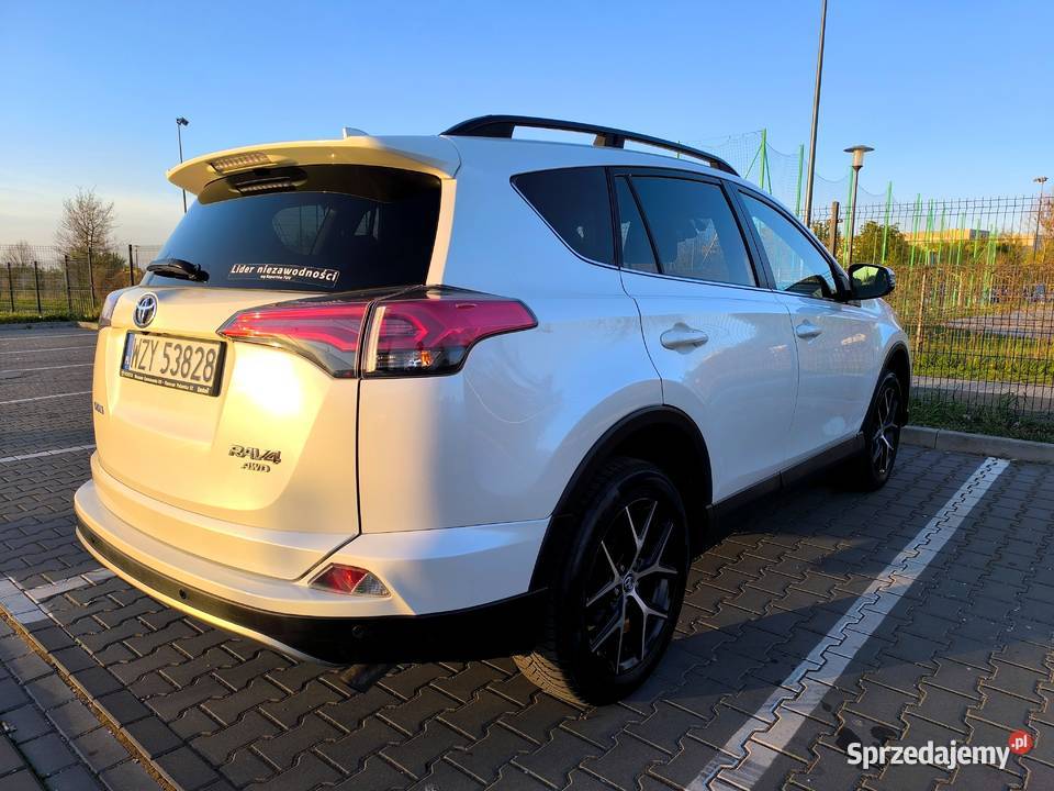 PIĘKNA Toyota RAV4 Premium 4x4 Salon Polska elektrochrom. lusterko wst. Żyrardów