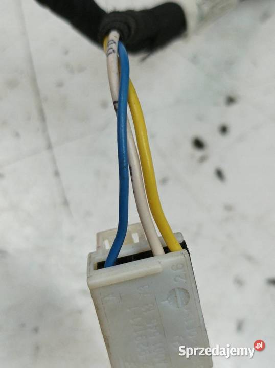 LUSTERKO LEWE 12PIN EUROPA 2138100301 Mercedes Rok produkcji 2017