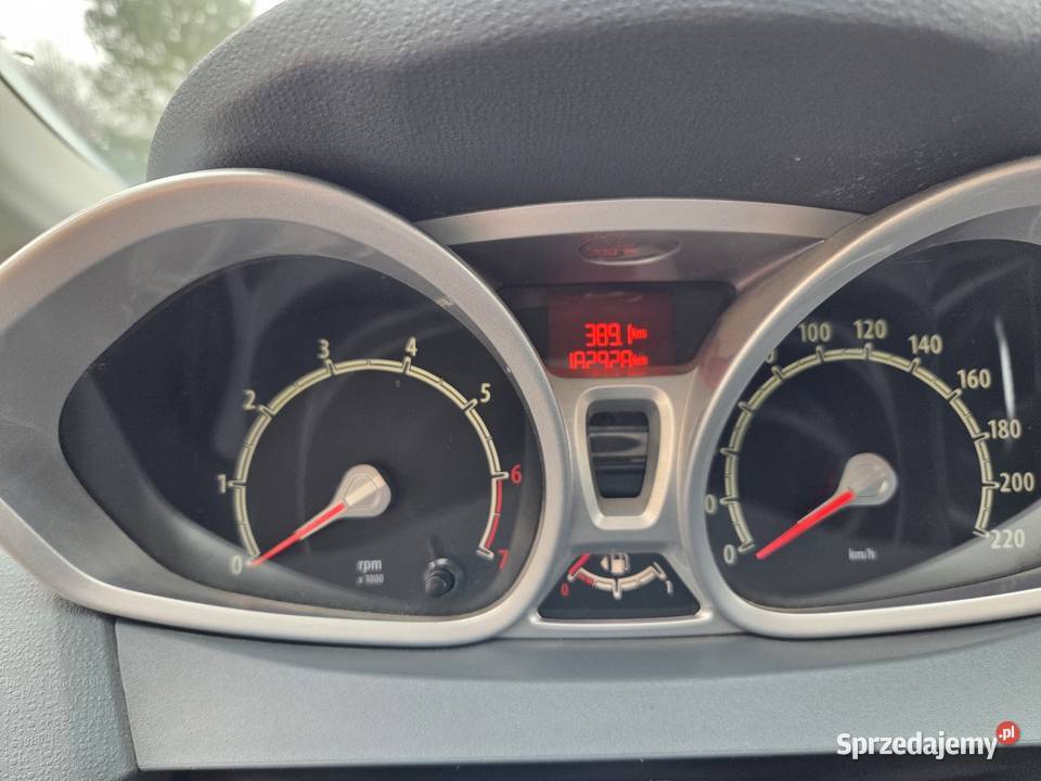 Ford Fiesta 2009r 12 benzyna Hatchback Fiesta Ford podkarpackie