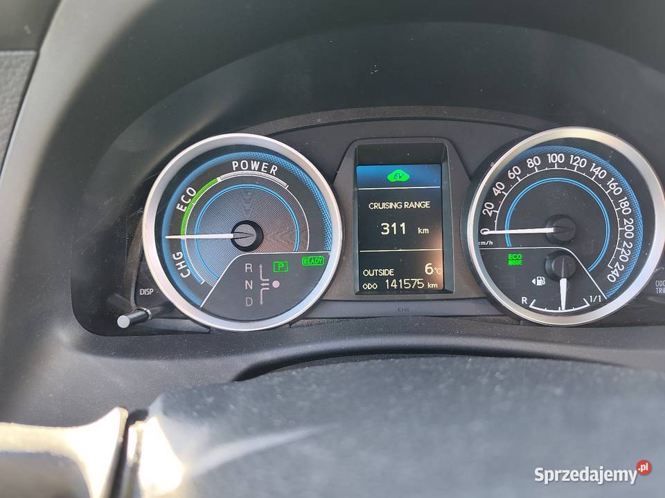 Toyota Auris 18 HSD Luna 2015 Hybryda