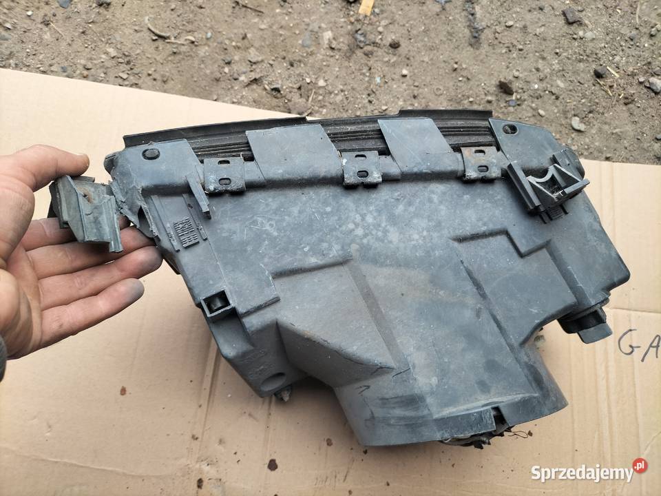 AUDI 100 C4 LAMPA PRZÓD PRZEDNIA LEWA KLOSZ lewe Lampy przednie sprzedam