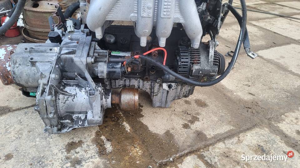 Silnik skrzynia renault megan 16 osobowe Wielopole Skrzyńskie