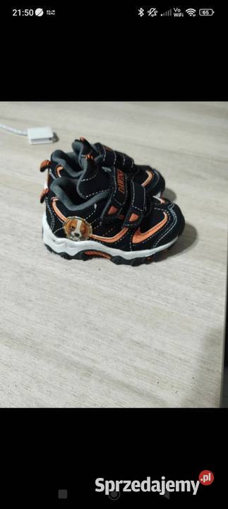 Adidasy chłopak r 19 czarny Międzybórz