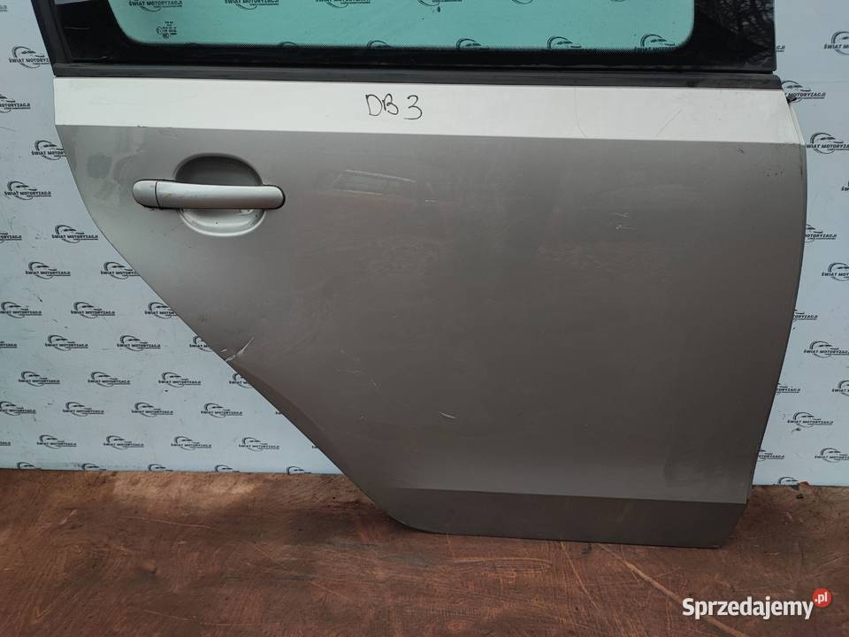 VOLKSWAGEN UP 15r drzwi prawe tył Kielce