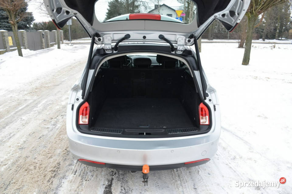 Opel Insignia Zarejestrowana 16CDTI 136 LIFT srebrny Insignia Kutno