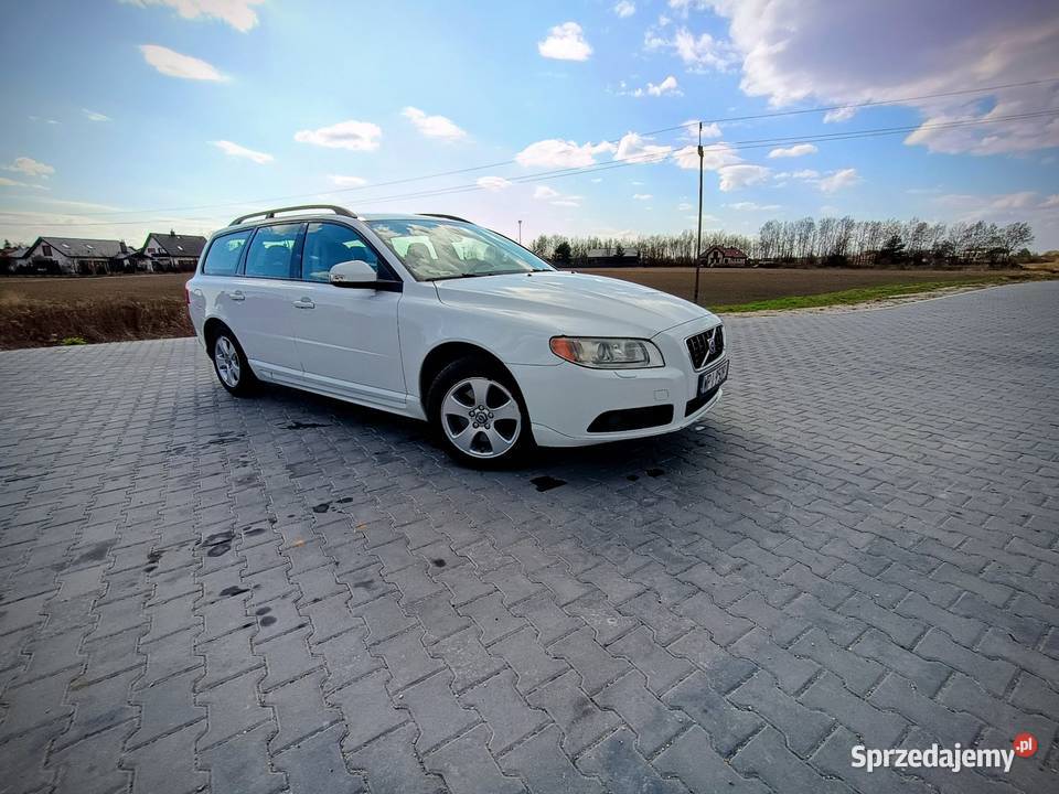Volvo V70 III 2008 24 D5 185 koni nieuszkodzony mazowieckie Piaseczno