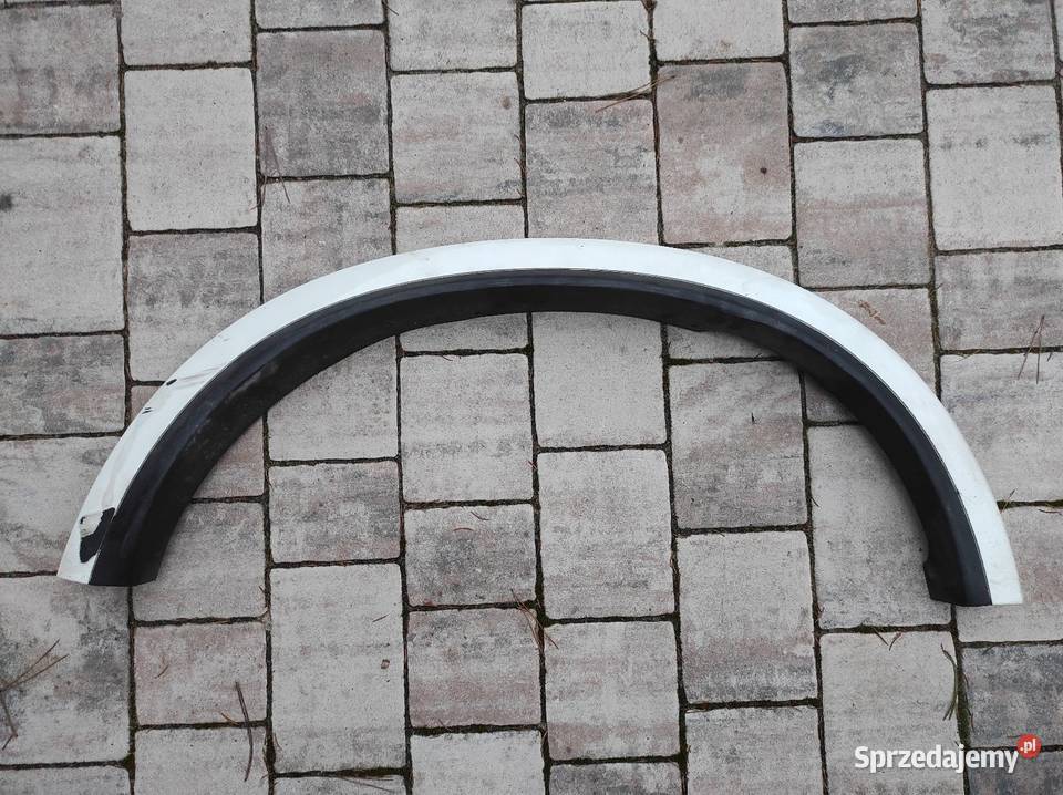 Volvo XC90 listwa błotnika prawy tył 30695490 RH Słupca