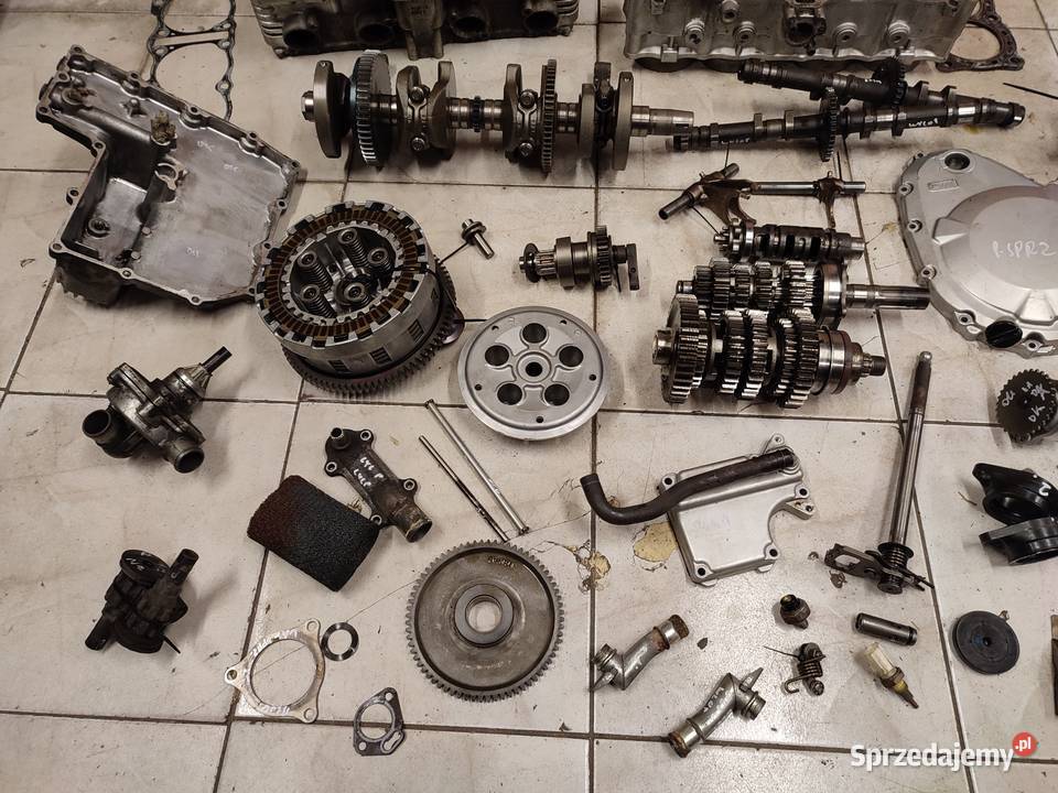 Suzuki GSF 1250 silnik W705 części skrzynia Jelenia Góra