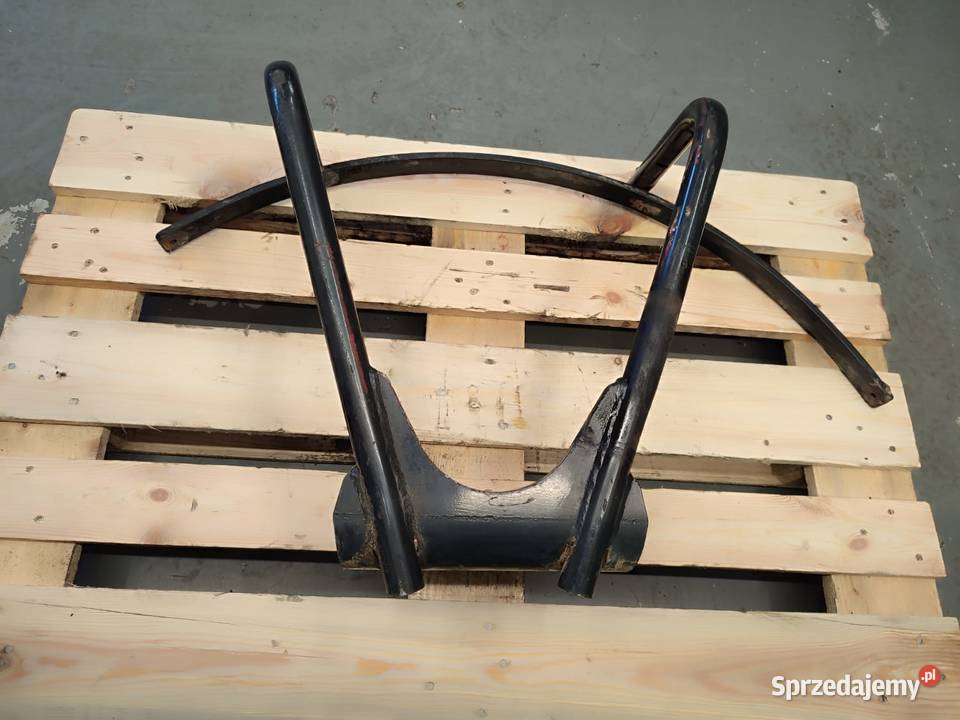 Stelaż błotnika MASSEY FERGUSON 9407 Wilkowo sprzedam