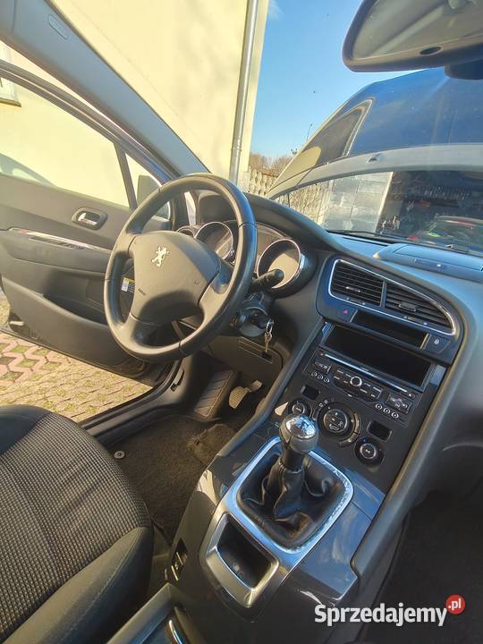Sprzedam Peugeot 5008 16benzyna 2012 4/5 Trzebnica