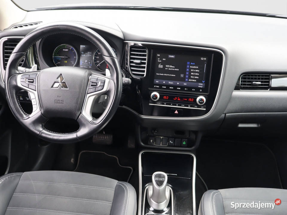 Mitsubishi Outlander 24 PHEV szary Outlander Katowice