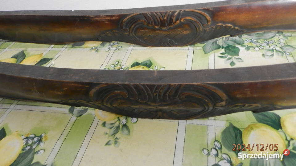 Karnisze antyk rzeźba drewno orzech niespotykane