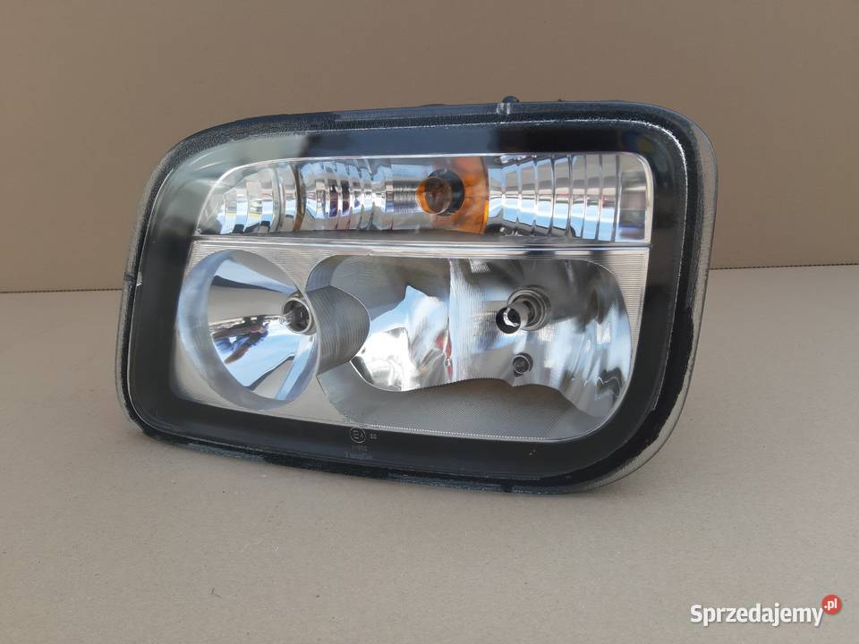 MERCEDES ACTROS REFLEKTOR LEWY LAMPA A9438200361 lubuskie Trzciel
